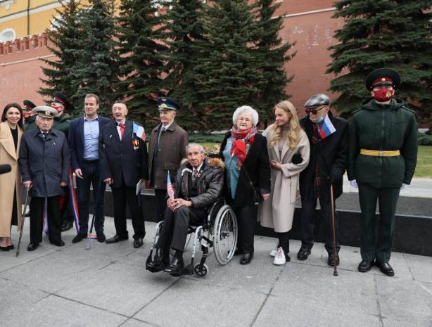 При поддержке Росгвардии состоялась встреча ветеранов из России, Франции и США