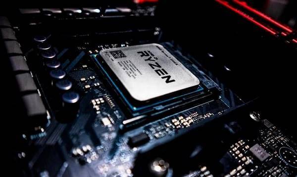 В России начинается выпуск отечественных материнских плат для новейших процессоров AMD. Фото