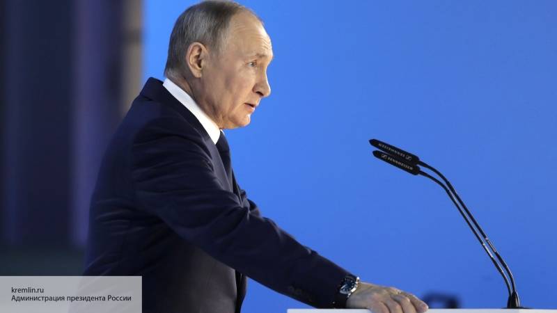 Экс-аналитик ЦРУ раскрыл, кому адресовал Путин слова о «красной линии»