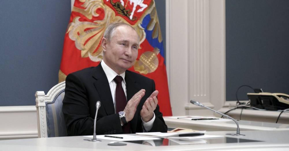 У Путина заявили, что он сам ответит на предложение Зеленского встретиться на Донбассе