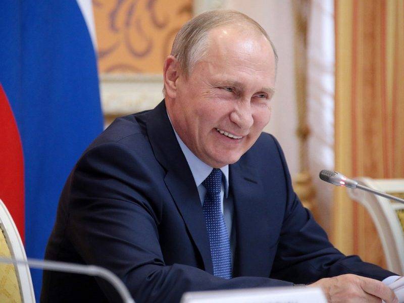 «В любое удобное для него время»: Путин пригласил Зеленского в Москву