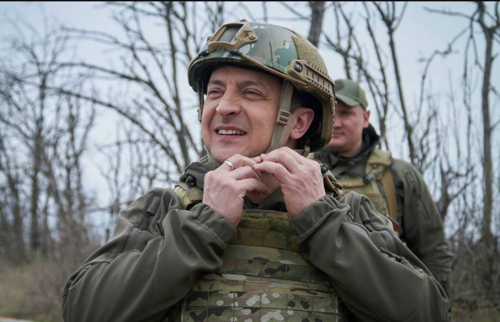 Зеленский отреагировал на отвод российских войск от границы Украины