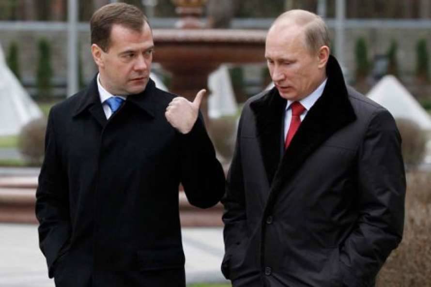 Отставленный Путиным в прошлом году Медведев заявил о «новом Карибском кризисе»