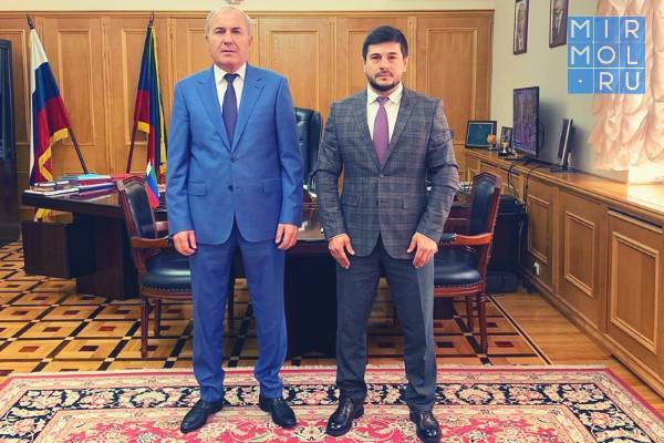 Координатор «Трезвой России» в Дагестане Шамиль Алиев встретился с главой Избербаша