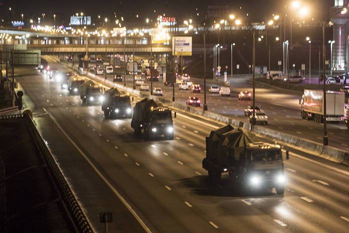 В Москву стягивается военная техника. На парад