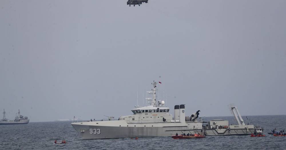 РФ закрывает доступ в ряд районов Черного моря для иностранных военных судов: подробности