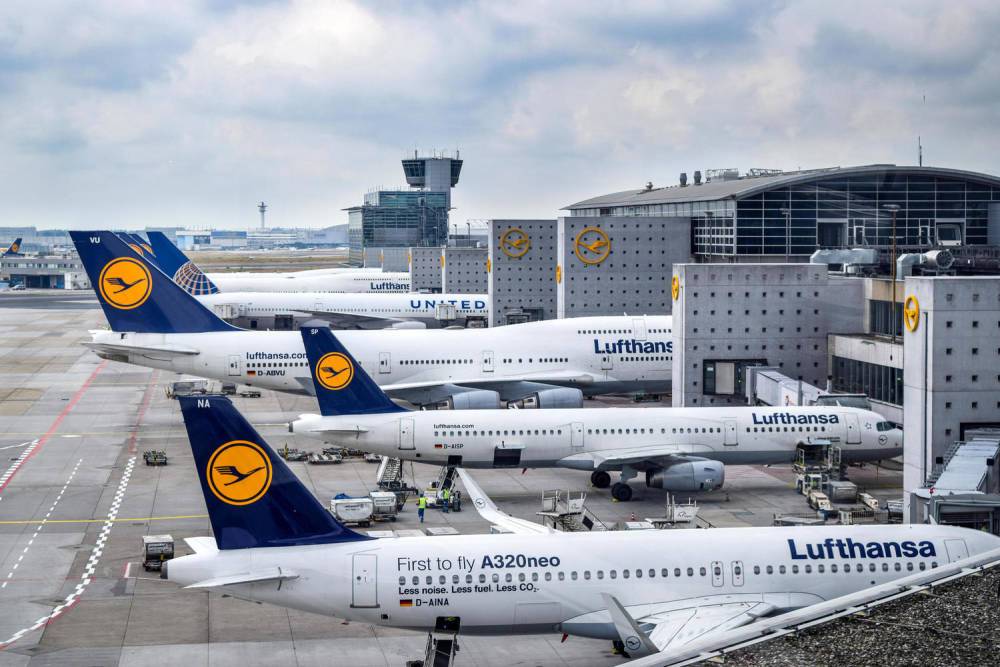 Европейские авиакомпании требуют скорейшего введения «зеленых паспортов»