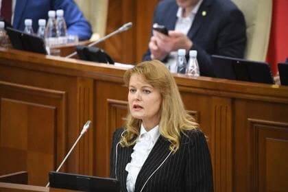 «Отшила Шова»: инициативы молдавского парламента «приказали долго жить»
