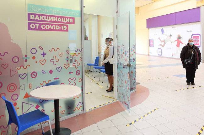 В России почти 9 тысяч новых заболевших коронавирусом