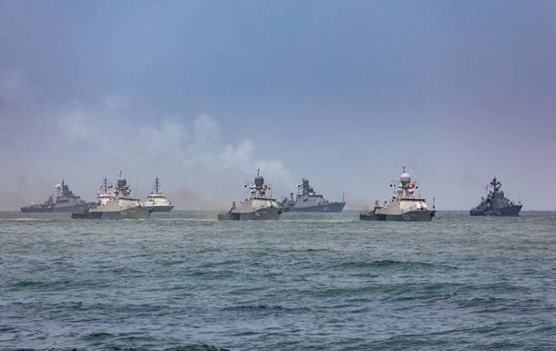 Россия закрыла для иностранных кораблей три района Черного моря