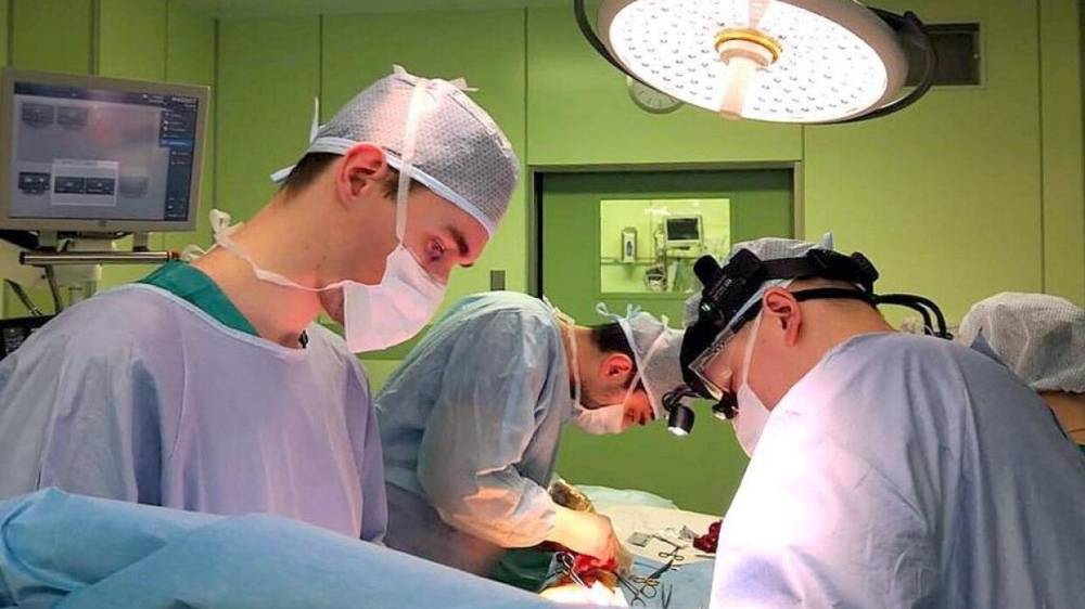 Российские врачи провели операцию на головном мозге с двумя разрывами аневризмы