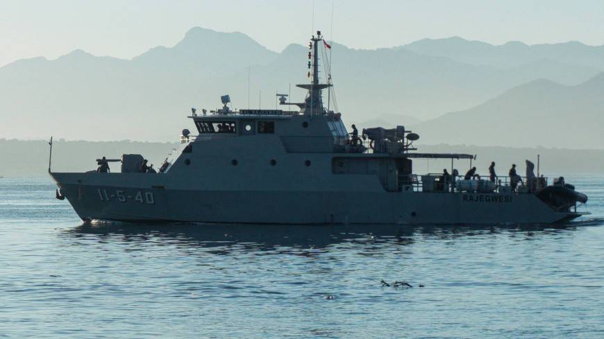 ВМС Индонезии признали экипаж затонувшей подлодки погибшим