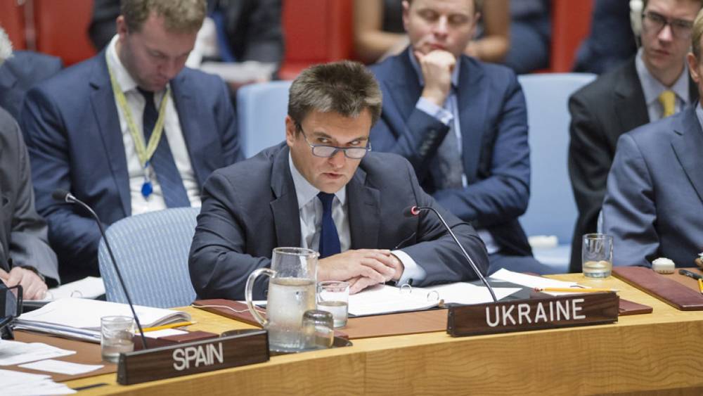 Российское предложение по Донбассу напугало бывшего главу МИД Украины
