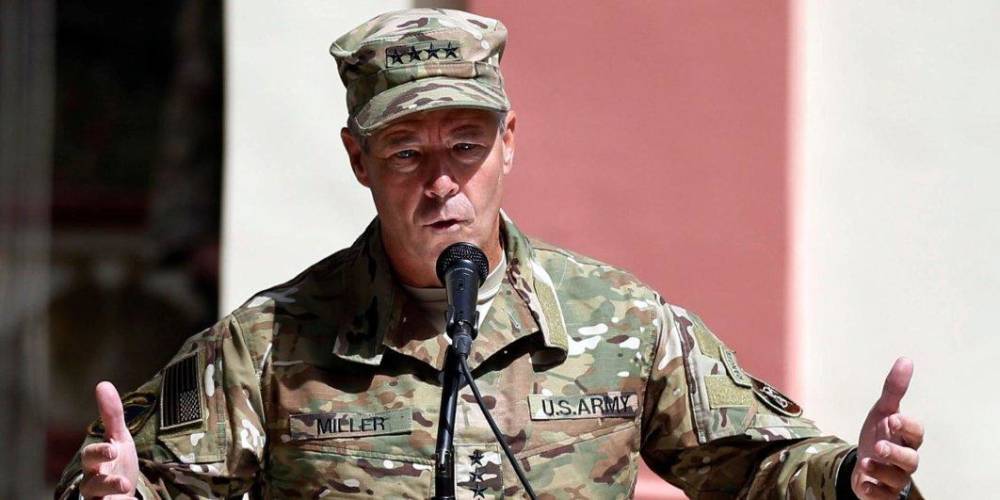 США начали эвакуацию военных баз в Афганистане