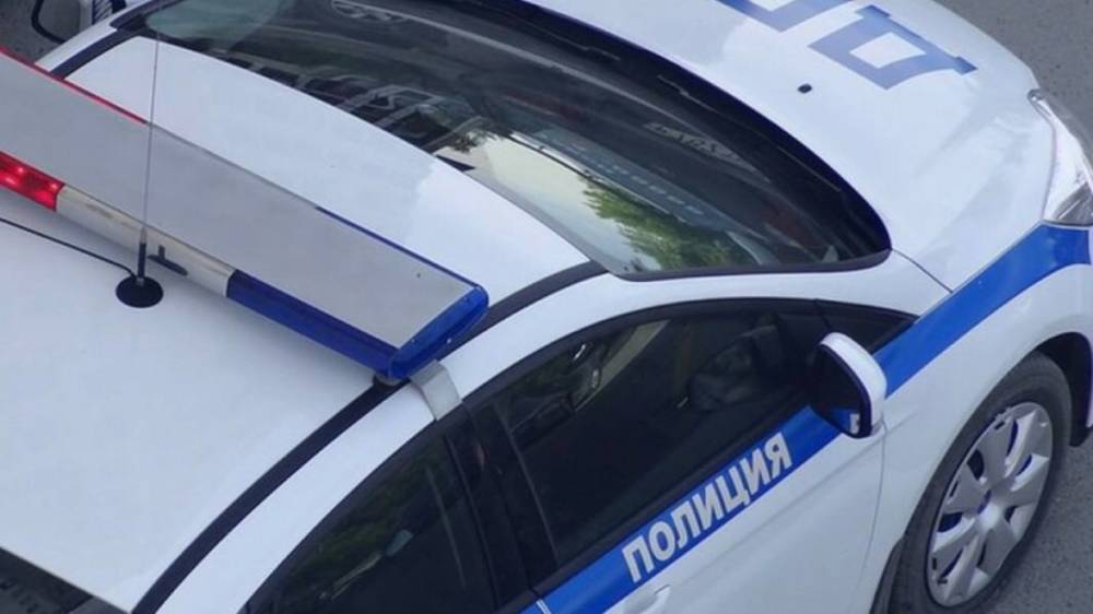 "Десятка" протаранила полицейскую машину в Невском районе Петербурга