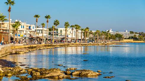 Жесткий карантин на Кипре с 26 апреля: чем это обернется для израильских туристов