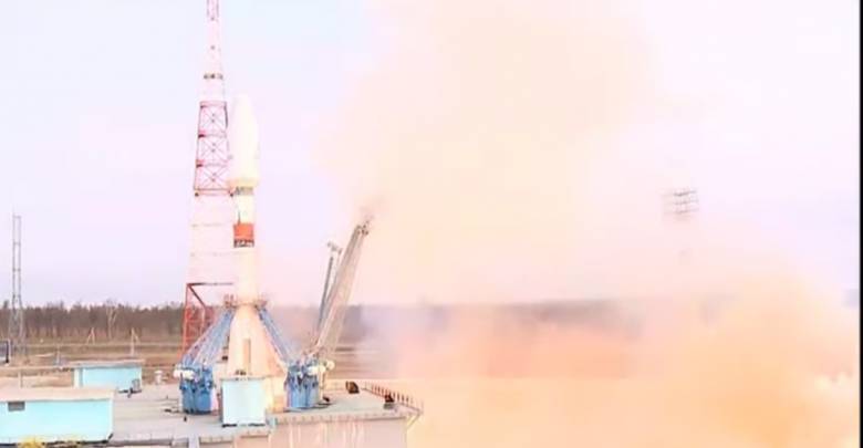 Ракета "Союз-2.1б" с британскими спутниками стартовала с Восточного — видео