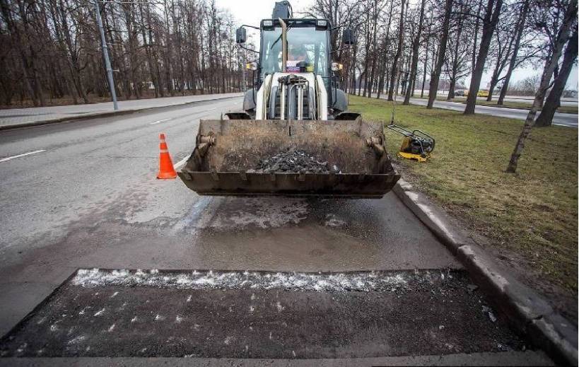 В Чехове с начала года устранили почти 400 дорожных ям