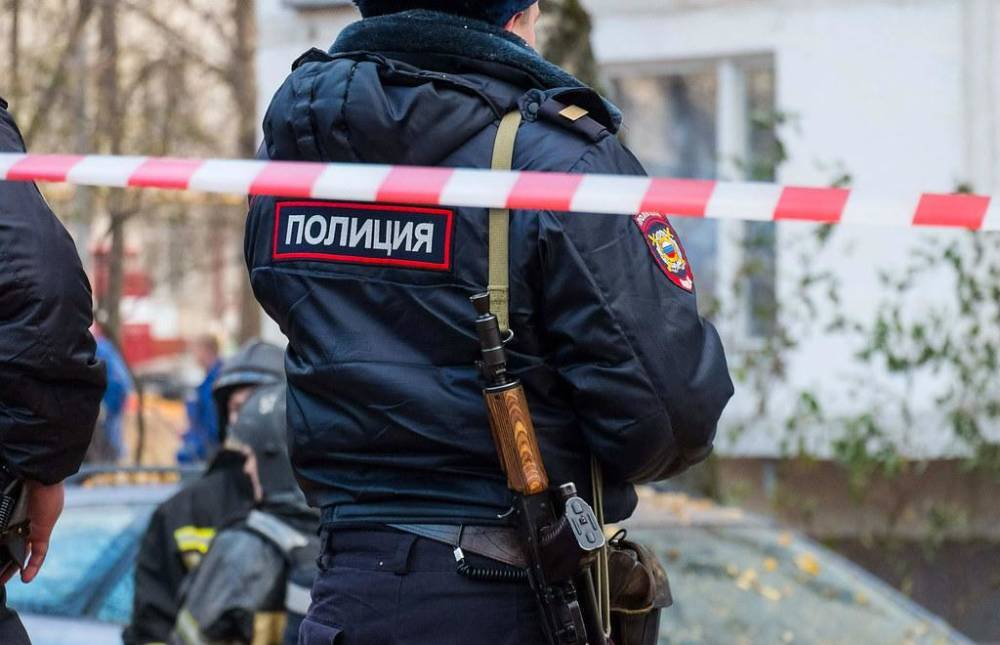 15-летняя девочка погибла, выпав из окна в Ржеве Тверской области