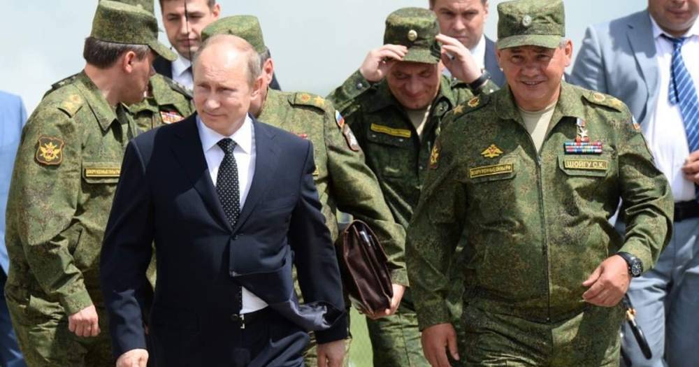 Российских резервистов призовут на военные сборы, - указ Путина