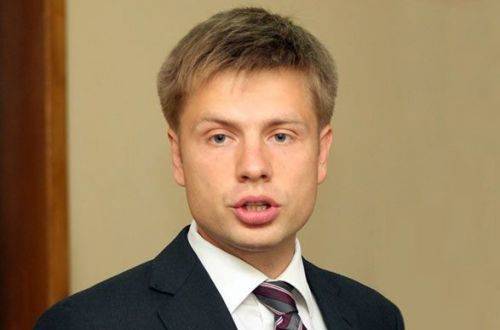 Из-за кляузы РФ Алексея Гончаренко в ПАСЕ на три месяца лишили слова