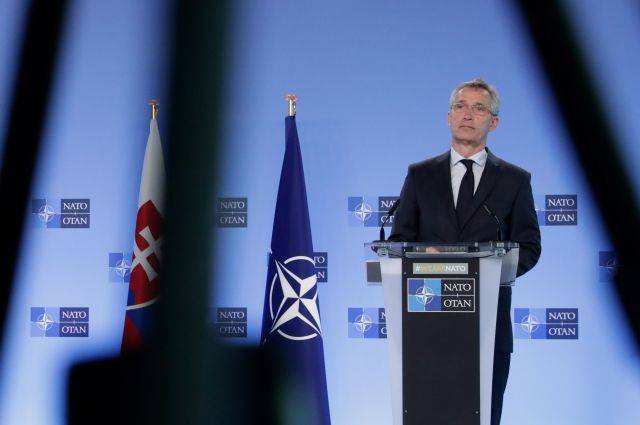 В НАТО заявили, что приветствуют снижение напряженности у границ с Украиной