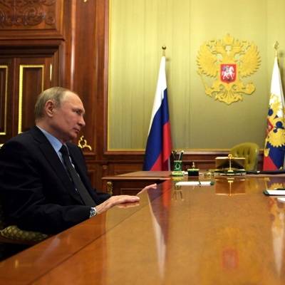 Путин провел встречу с губернатором Санкт-Петербурга Александром Бегловым