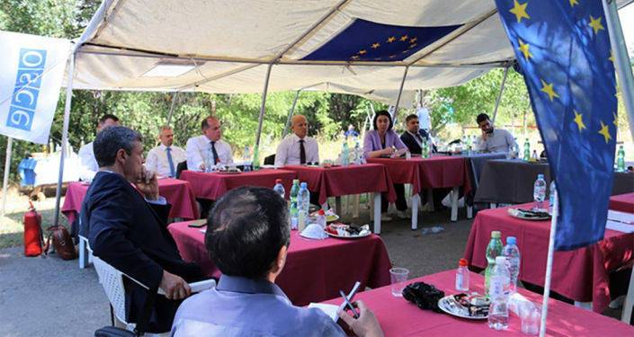 Без прорывов: о чем говорили представители Тбилиси и Цхинвали на встрече