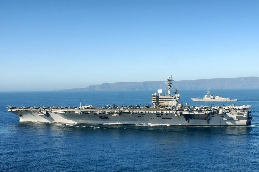 Пентагон призвал Иран не допускать просчетов на море