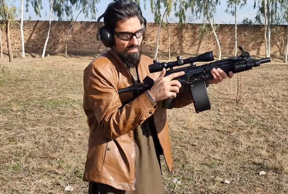 В Пакистане научились переделывать советские ТТ в пистолеты-пулемёты