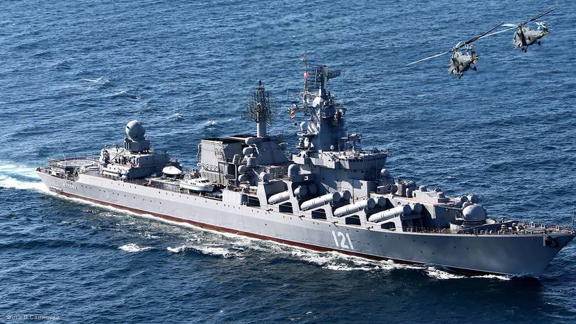 Ракетный крейсер «Москва» вышел в Чёрное море для проведения учений
