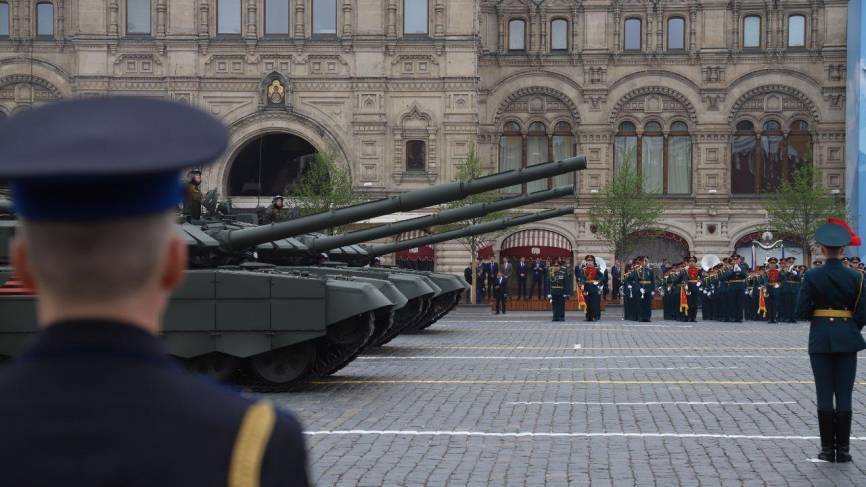 NI: Россия намерена сделать неожиданный поворот на параде Победы