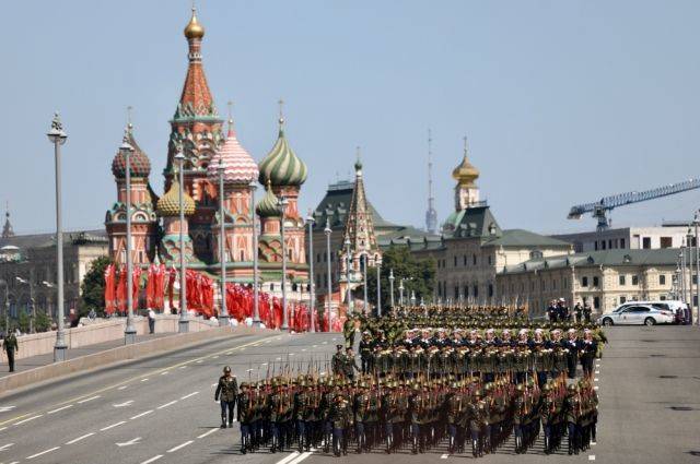 Кремль: РФ не рассылала спецприглашений на Парад Победы зарубежным лидерам