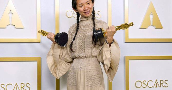 В Китае запретили рассказывать об исторической победе на «Оскаре» Хлои Чжао