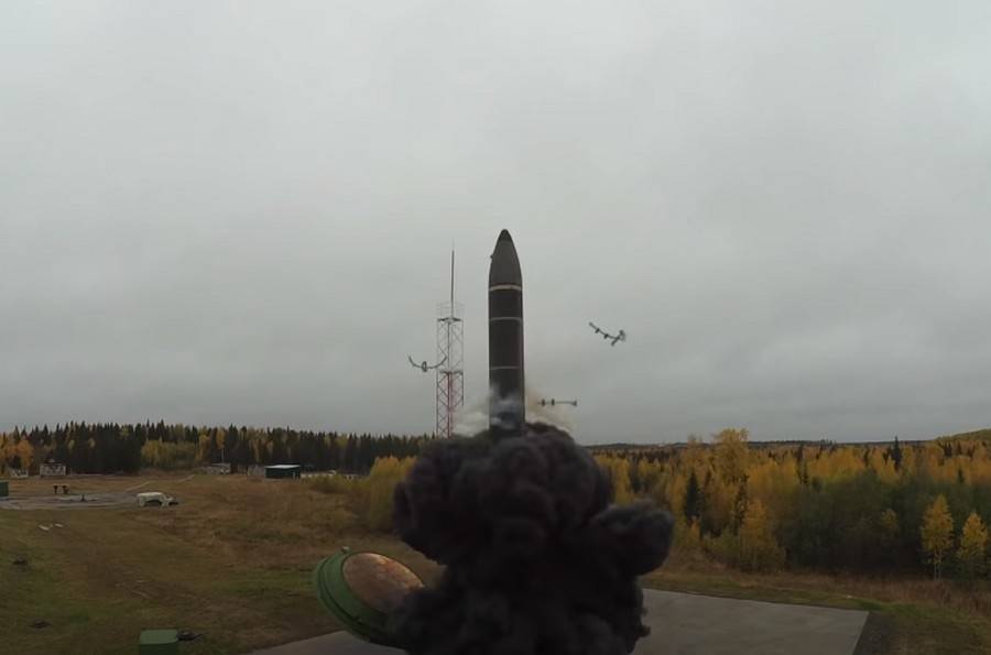Названы сроки начала ОКР по ракетному комплексу нового поколения с МБР «Кедр»