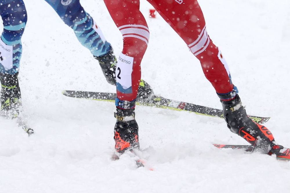 Российскую лыжницу обвинили в выходе на гонку ЧР в норвежской символике