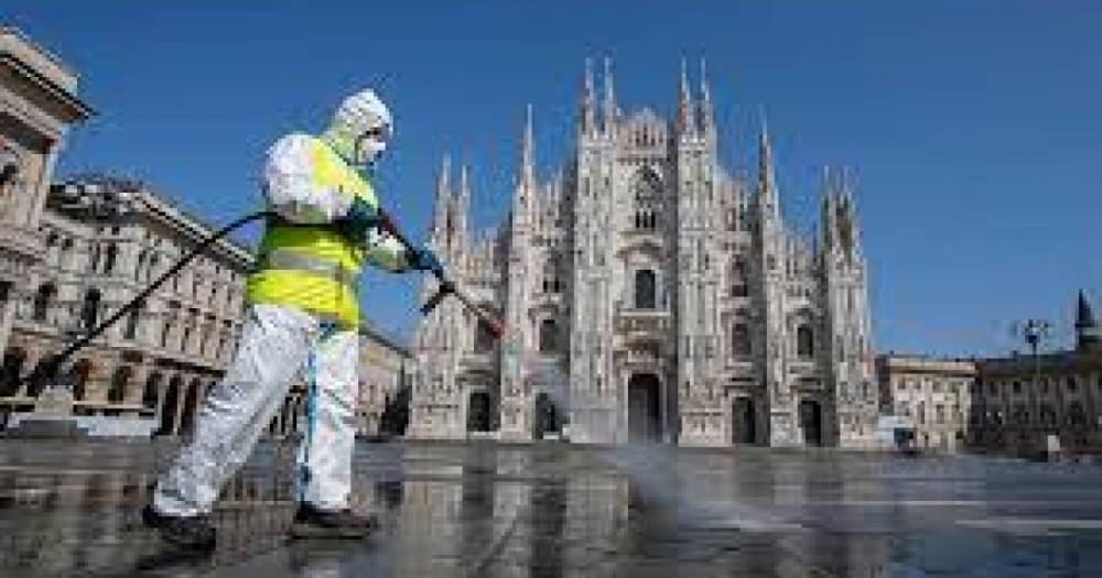 Италию закрывают на трехдневный пасхальный локдаун