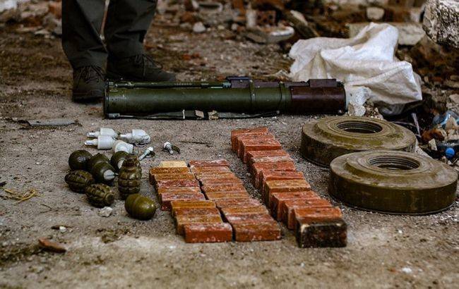 На Донбассе обнаружили схрон боеприпасов боевиков