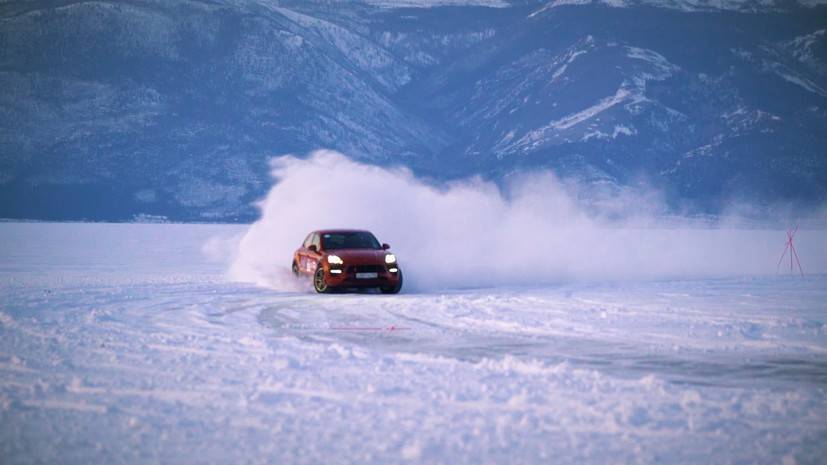 Ралли на льду: на Байкале прошла уникальная гонка среди автолюбителей
