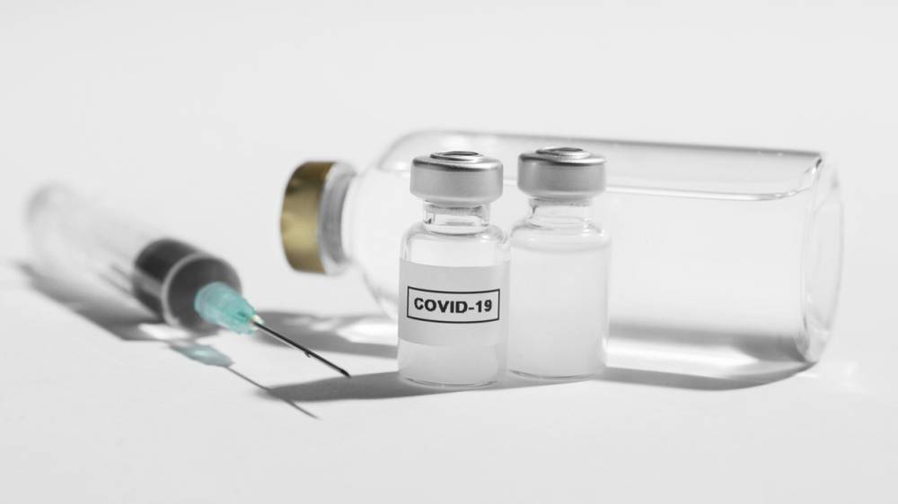 Роспотребнадзор назвал тест, выявляющий антитела после прививки "ЭпиВакКороной"