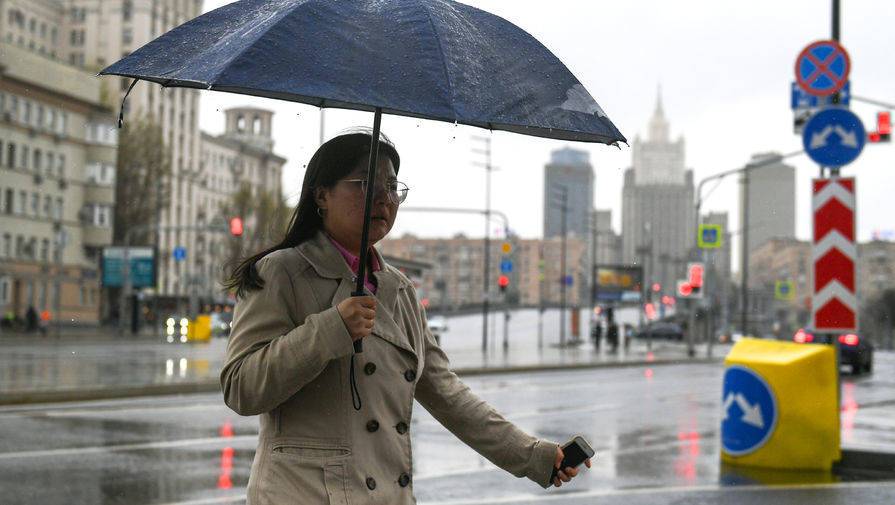 В Москве в пятницу ожидается до +15°С