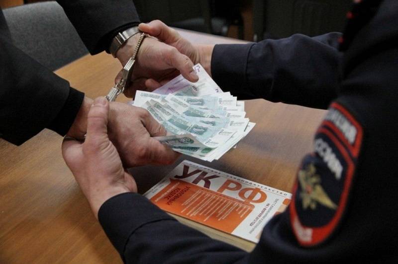 Фирма оштрафована на миллион рублей за взятку полицейскому в Приозерском районе