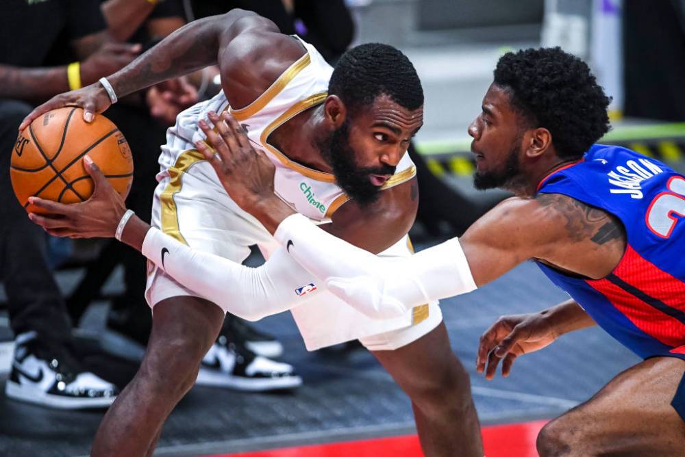 НБА: Даллас обыграл Детройт, Милуоки уступил Хьюстону