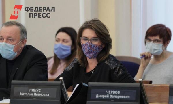 Новосибирского депутата наказали за пикет против продажи сквера
