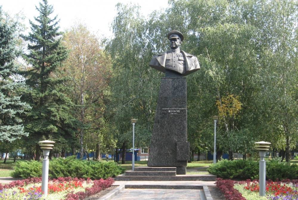 И.О. мэра Харькова: памятник маршалу Жукову будет стоять в городе