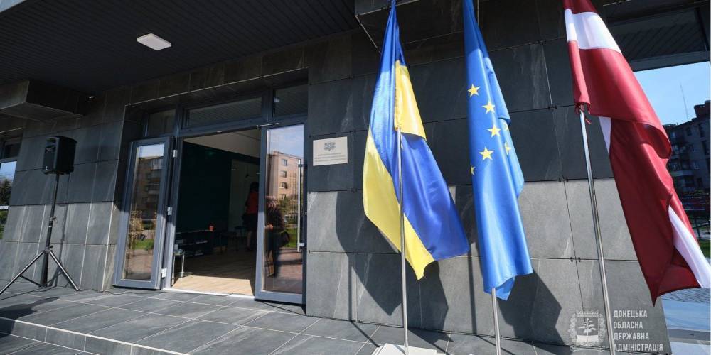 В Донецкой области открыли первое с начала войны иностранное консульство