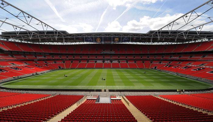 Финал Кубка английской лиги смогут посетить восемь тысяч болельщиков