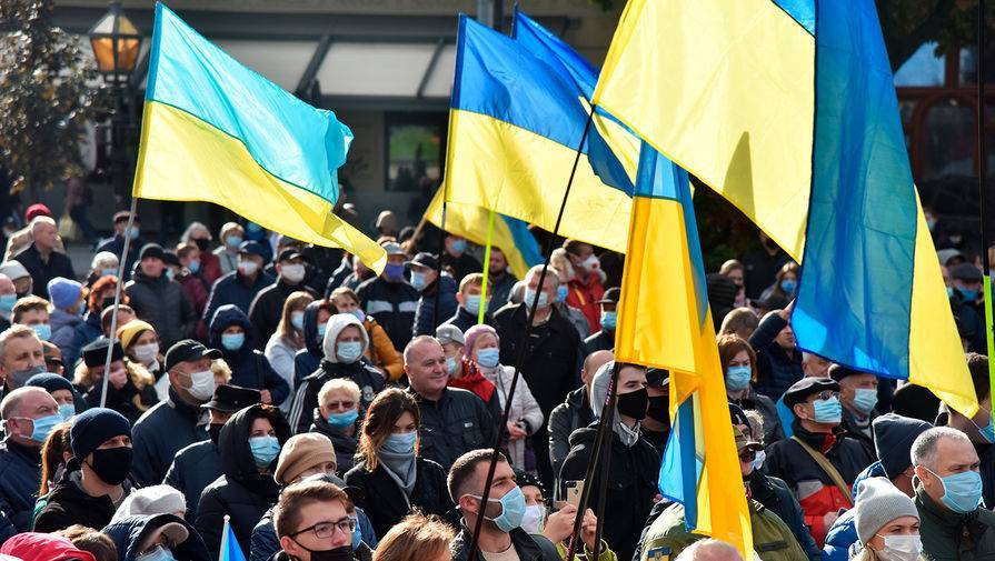 Украина ввела санкции против четырех стран