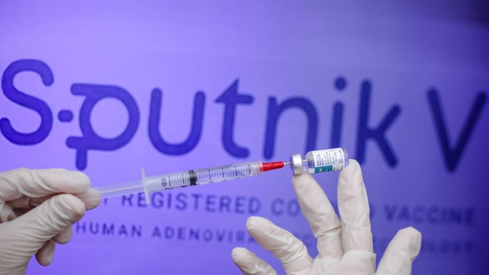 Медики Сан-Марино сообщили об ажиотажном спросе на вакцину от коронавируса "Спутник V"