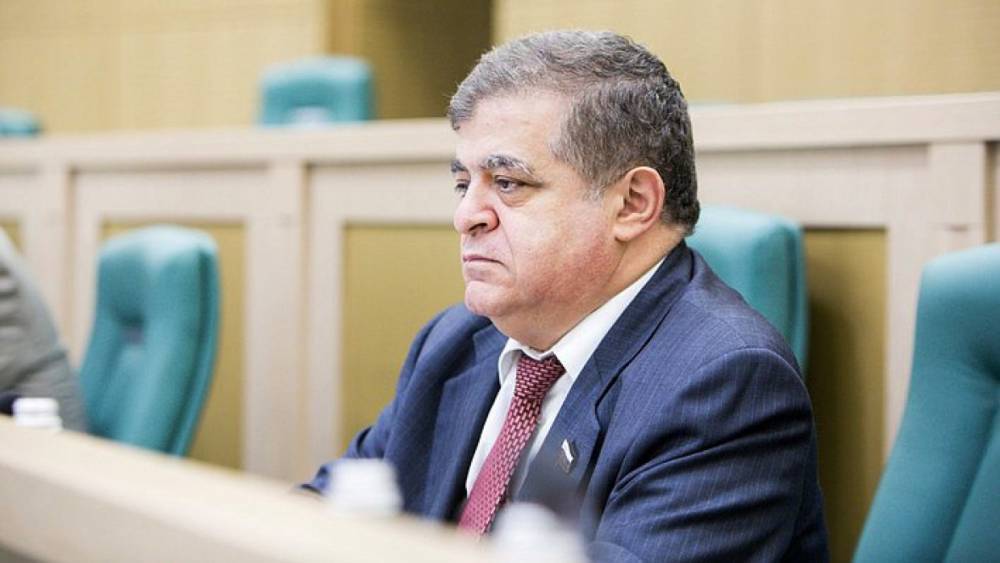 Джабаров рассказал, как Киев с помощью санкций СНБО признал Крым российским